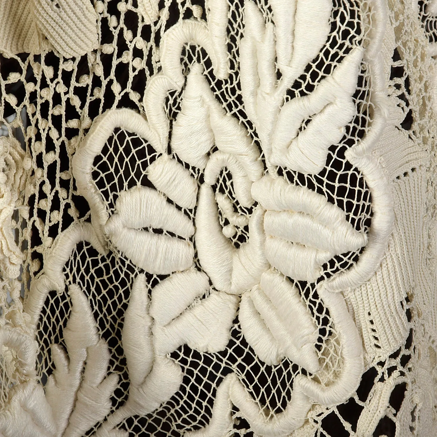 1910s Belle Epoque Antique Guipure Lace Cape