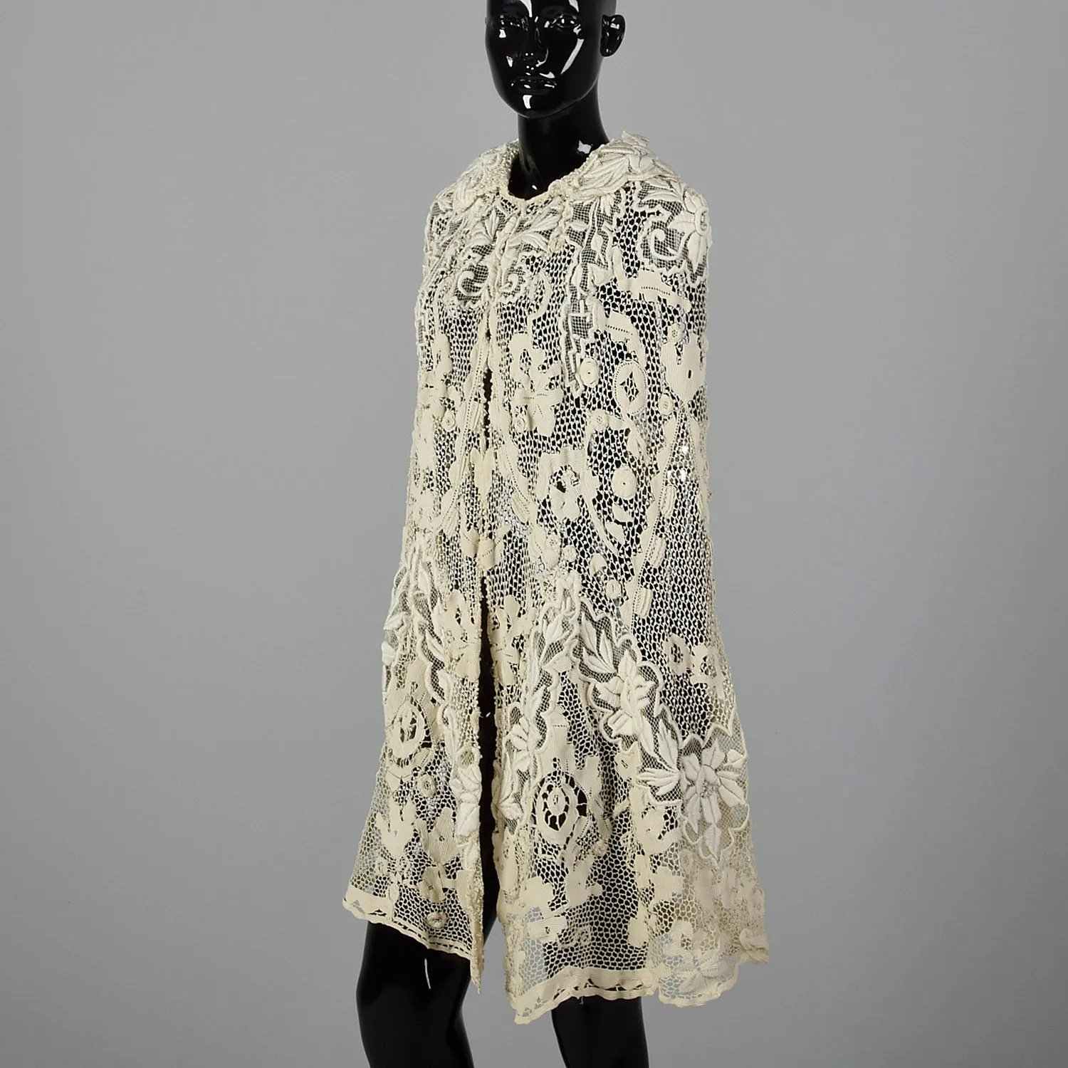 1910s Belle Epoque Antique Guipure Lace Cape