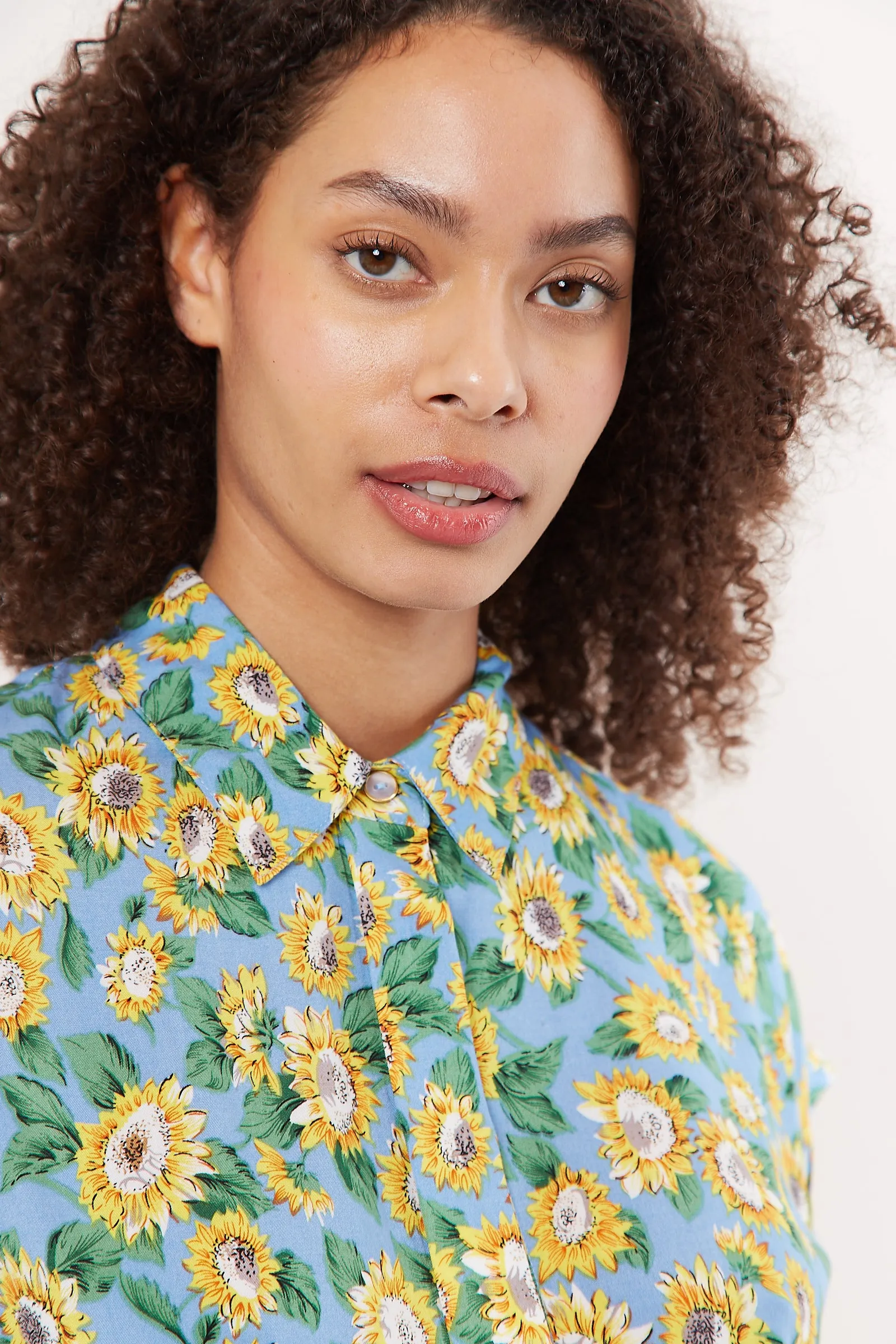 Abinaya Sunflower Short Sleeve Shirt
