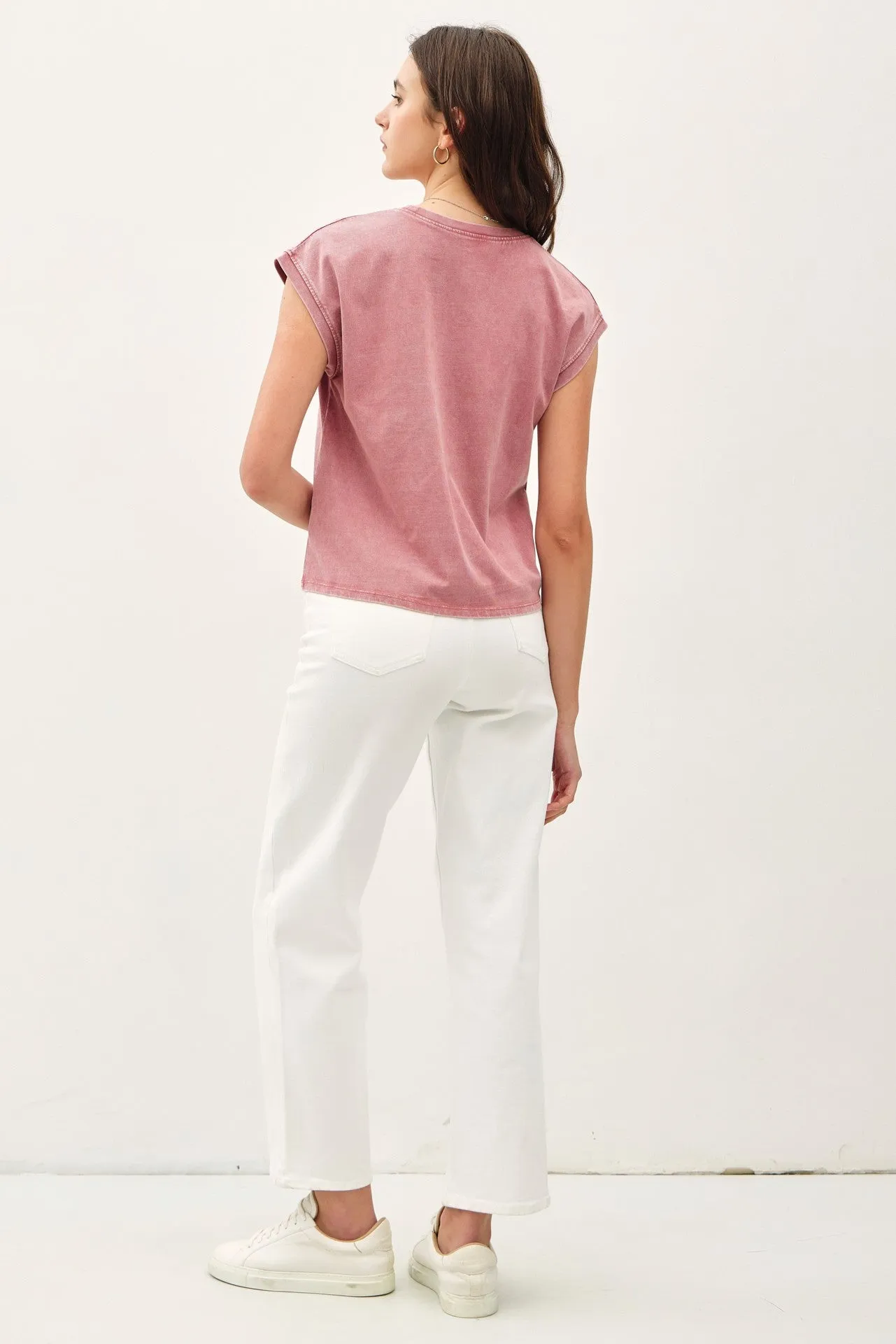 Basic Acid Wash Capped Sleeve Tee
