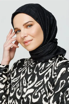 Black Pleated Bamboo Square Scarf