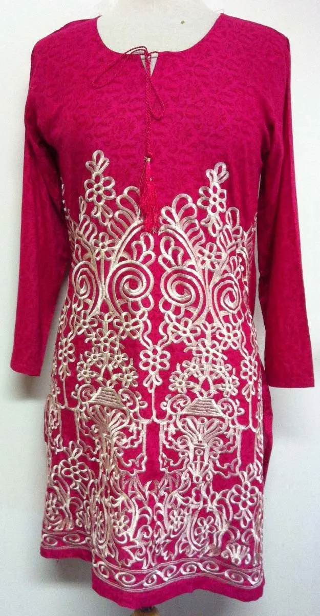 Eeshal Elegant Long Sleeved Embroidered Tunic Top