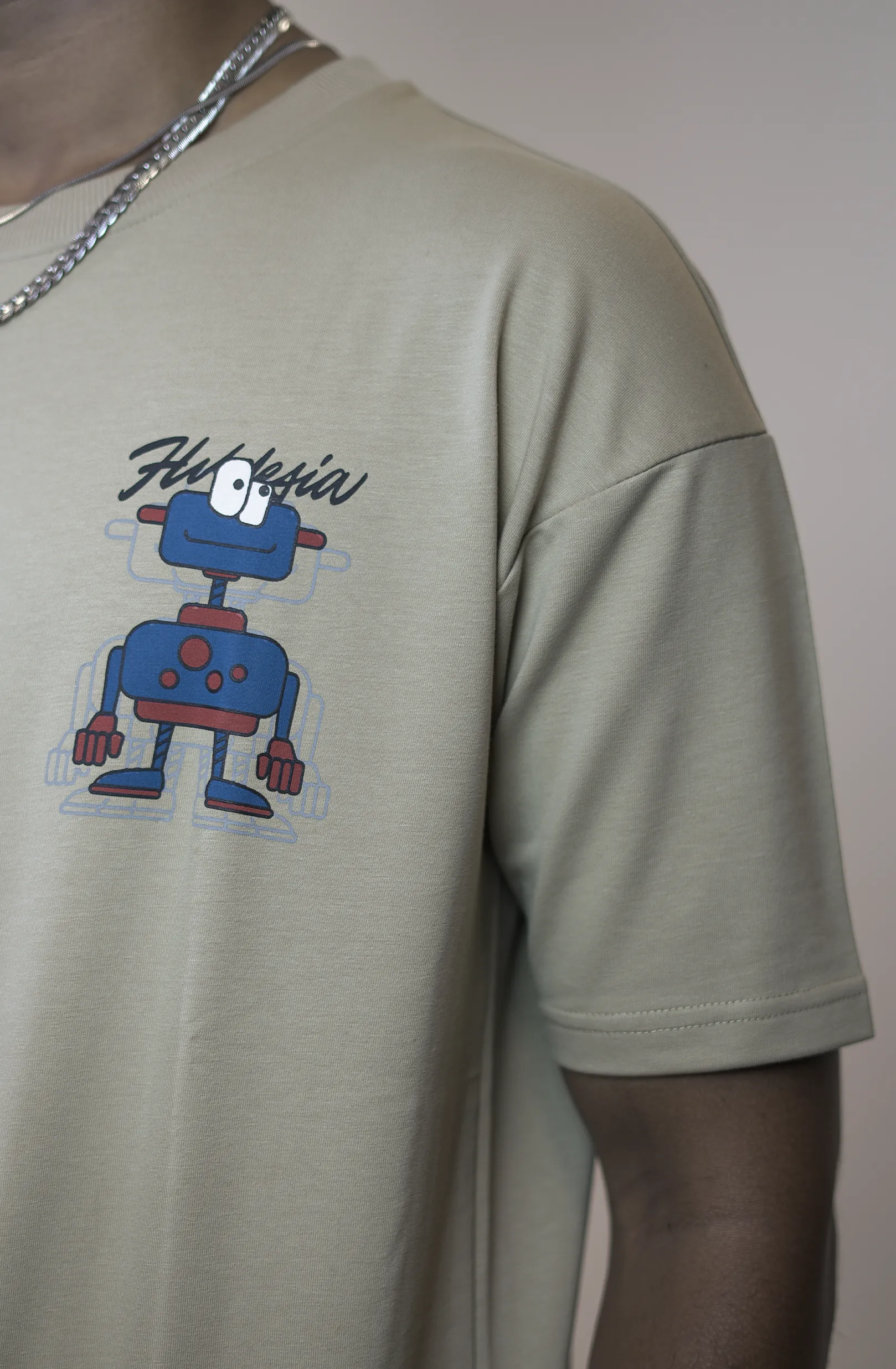 Mecha Drop Tee - Sandal
