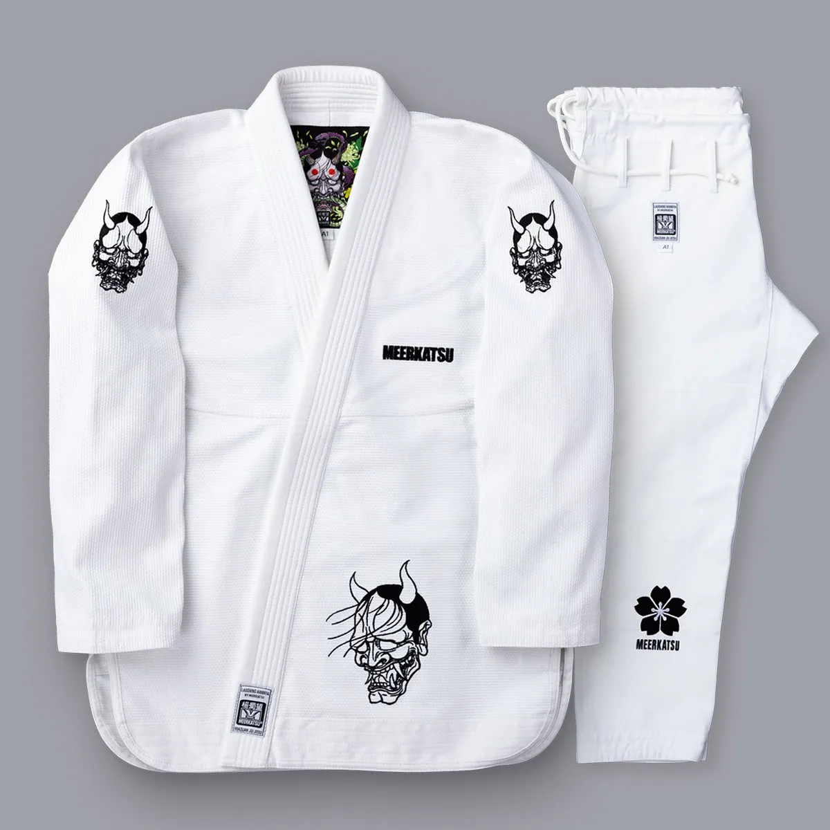 Meerkatsu Laughing Hannya Kimono -White