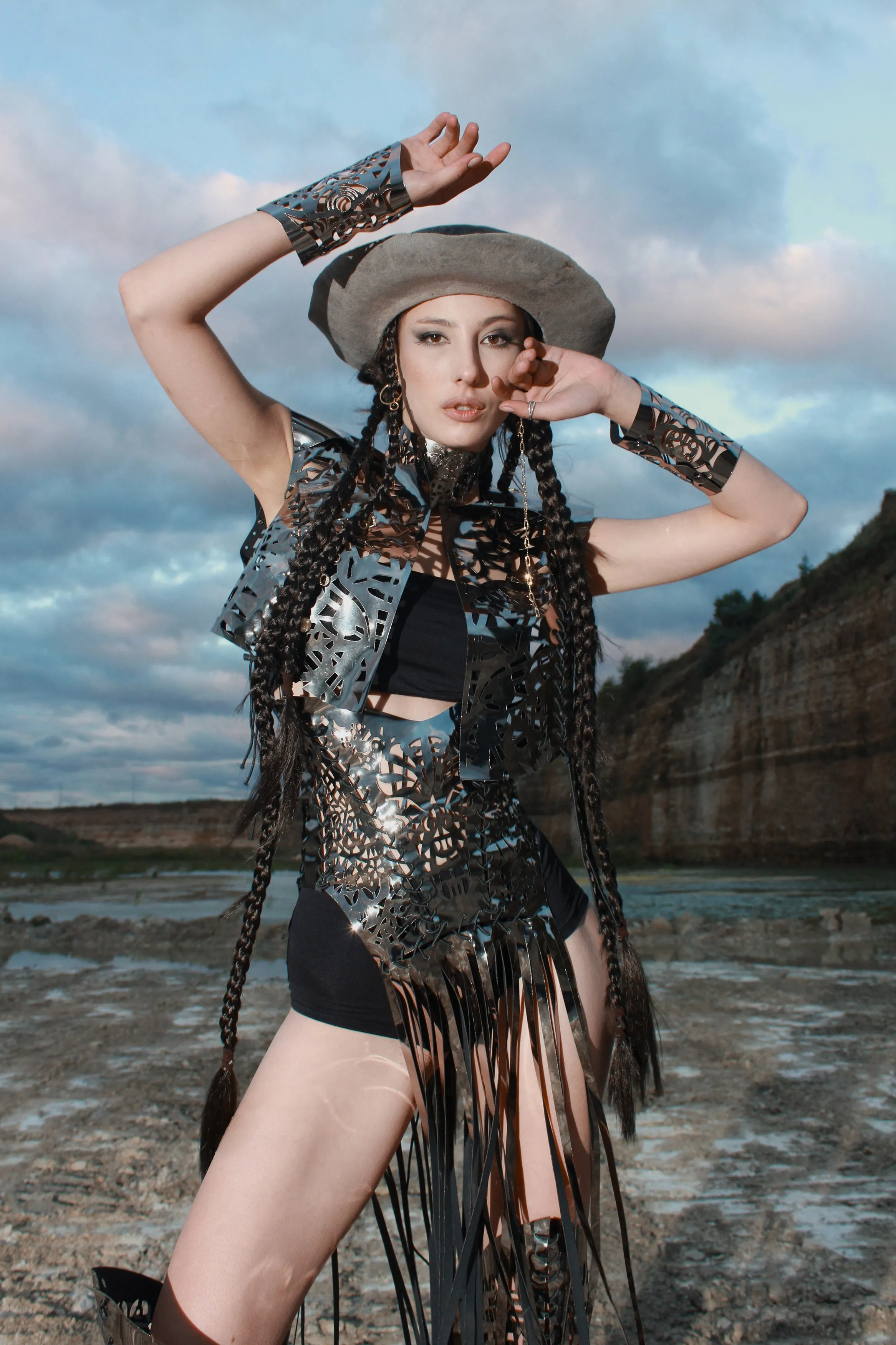 Mirror eco-leather vest