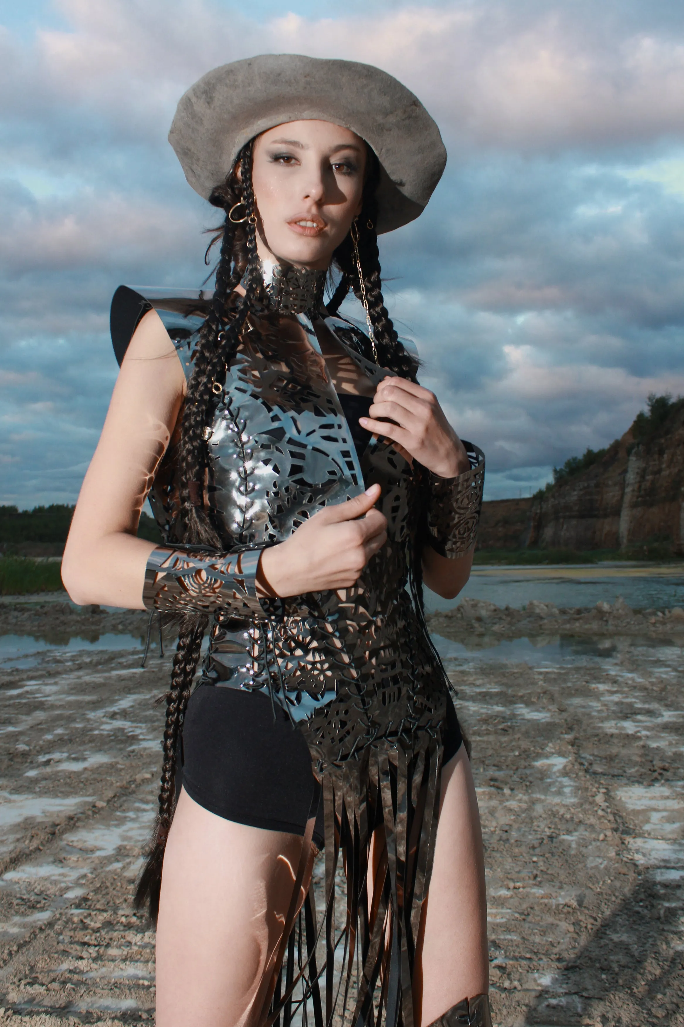 Mirror eco-leather vest