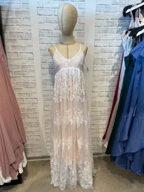 Phyllis Lace Maxi Dress