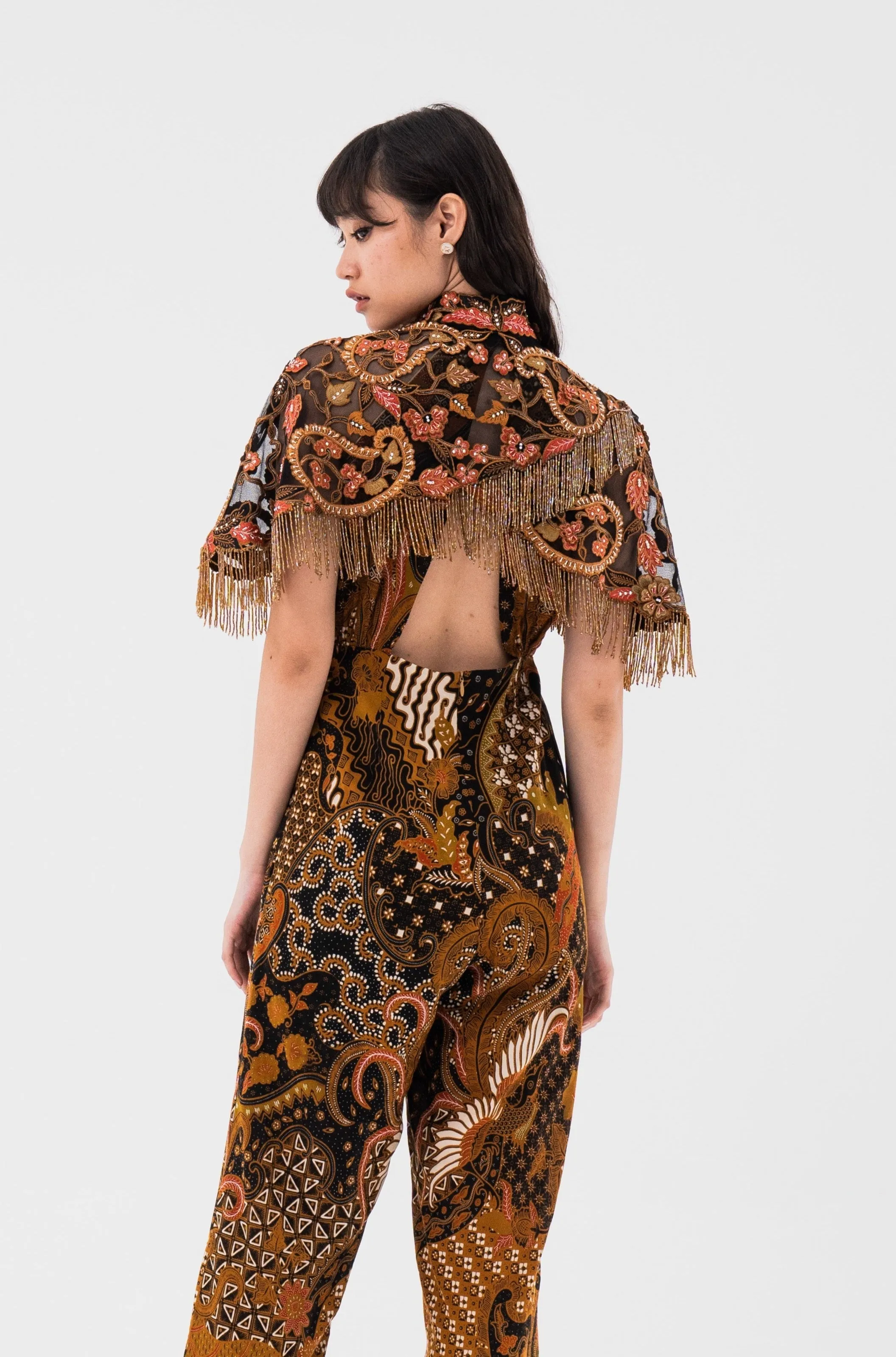 [Preorder]  Embellished Cape