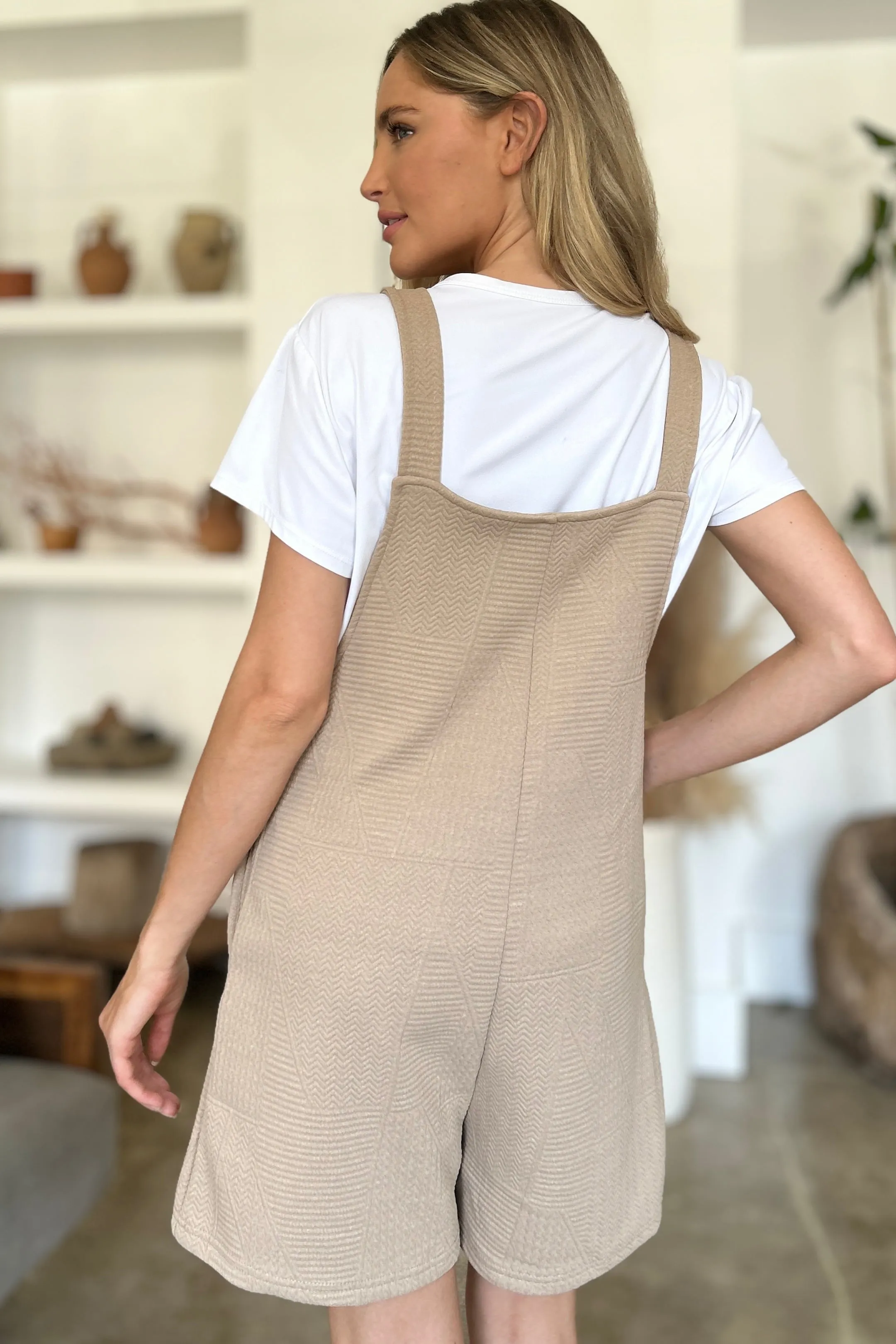 Texture Sleeveless Overall Romper