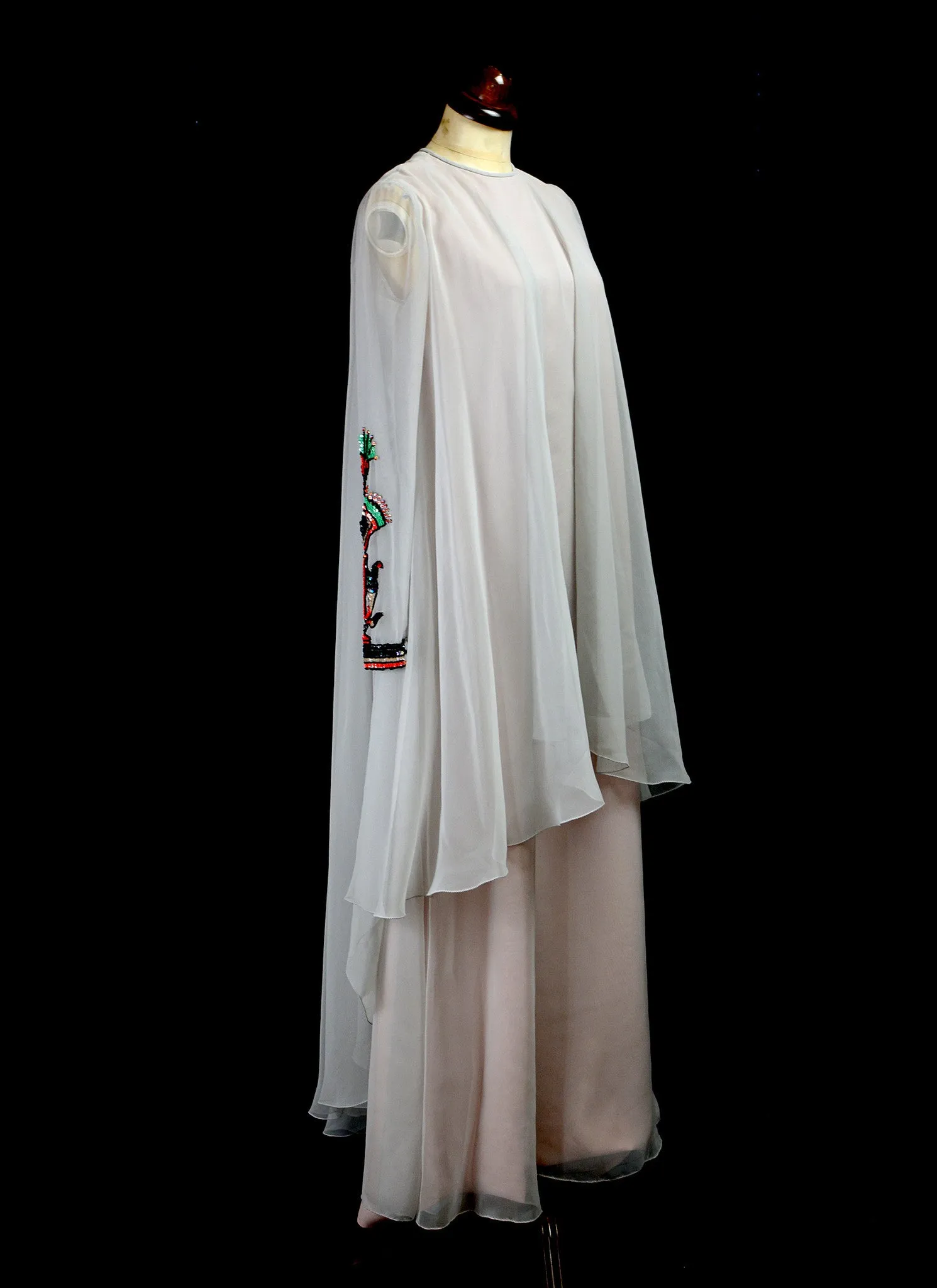 Vintage 1970s Dove Grey Jean Varon Dress