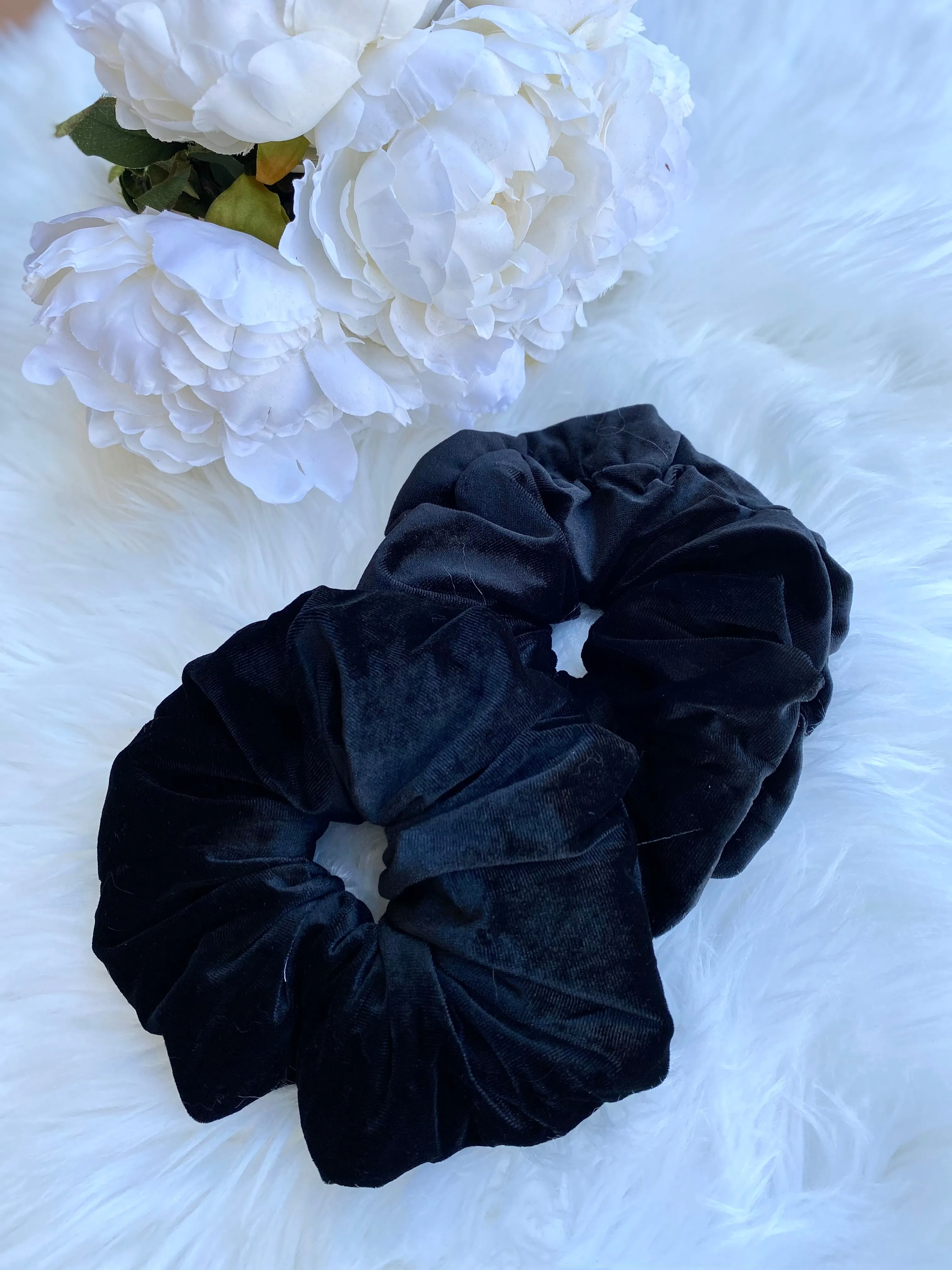XL Velvet Scrunchie